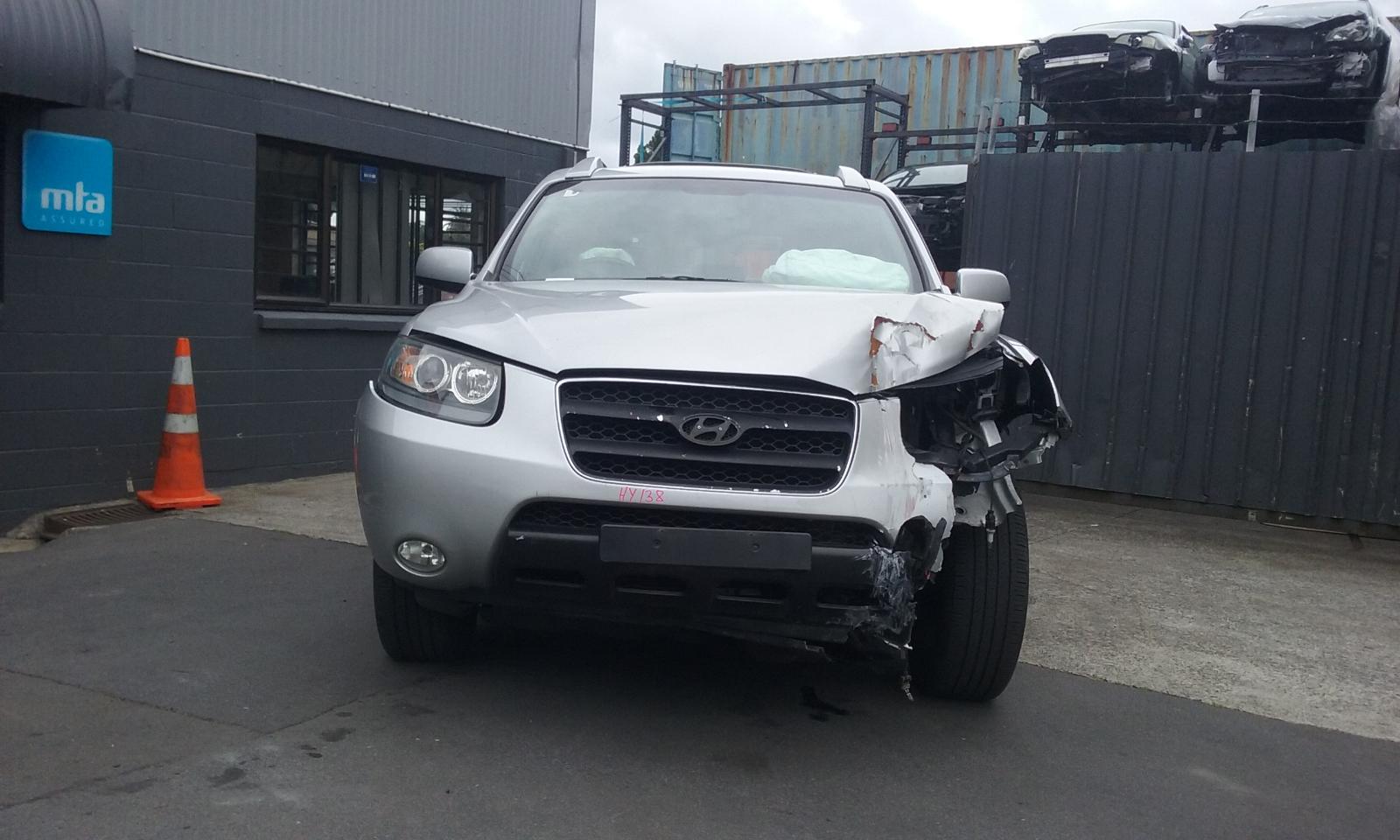 Hyundai Santa Fe - 2006-2012