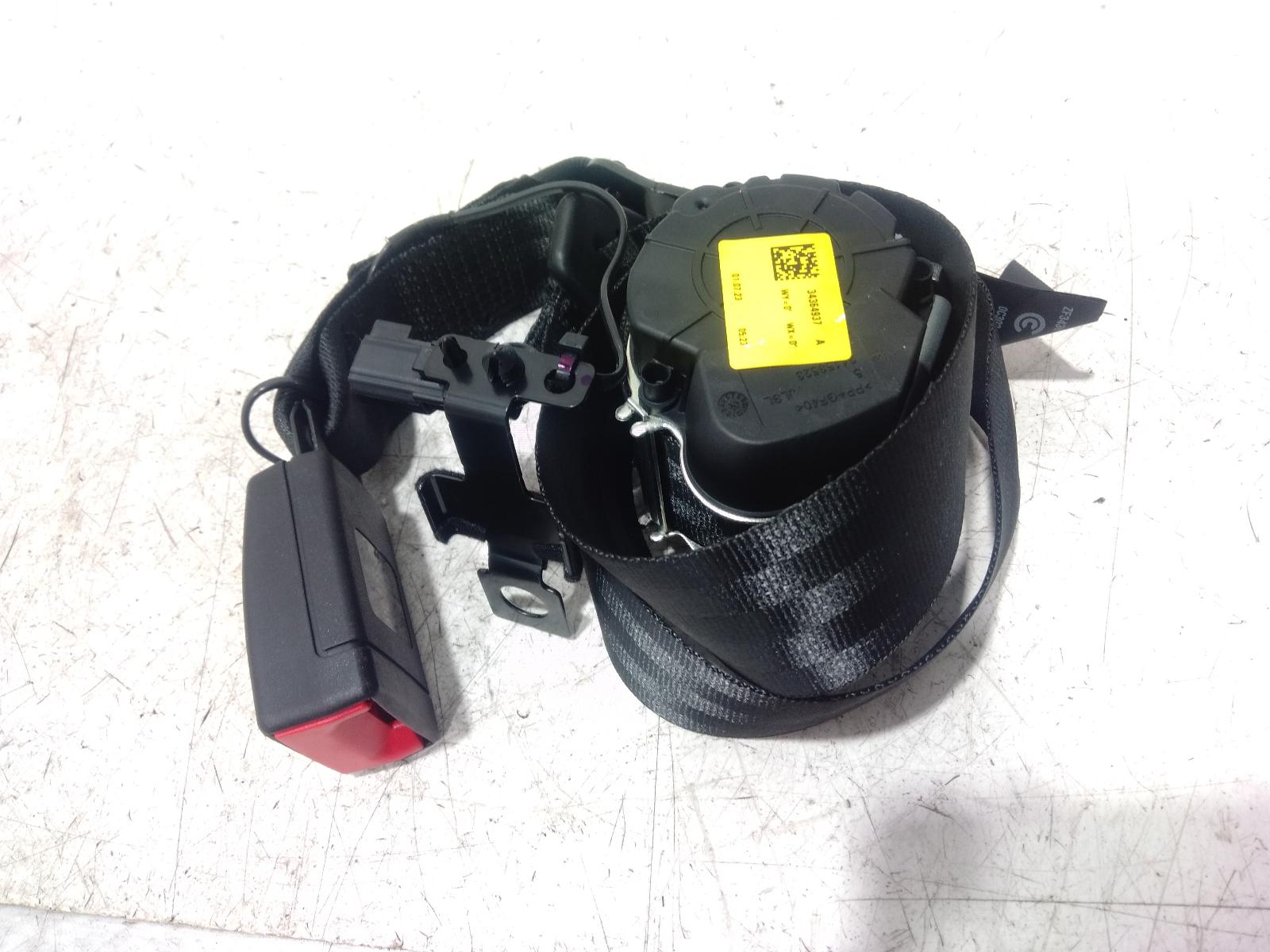 Seat_Belt_Stalk