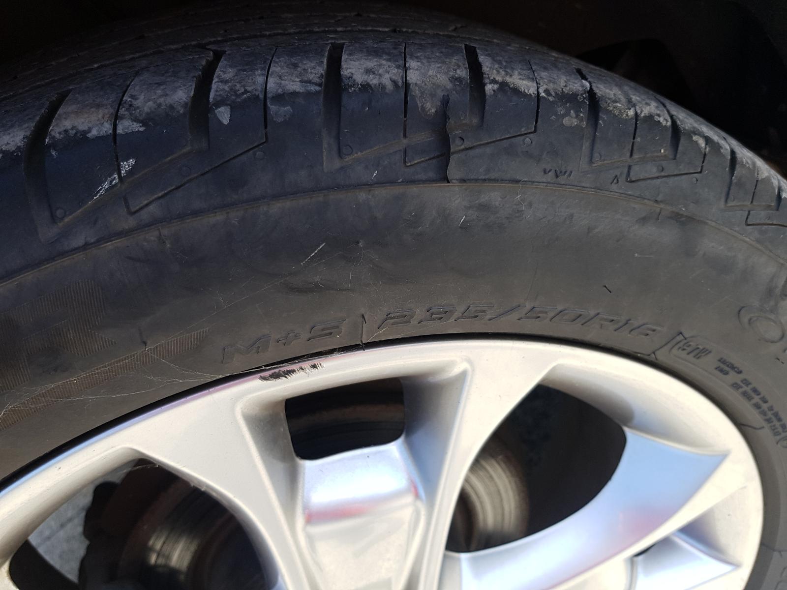 Ford Kuga - TE 2012-2013