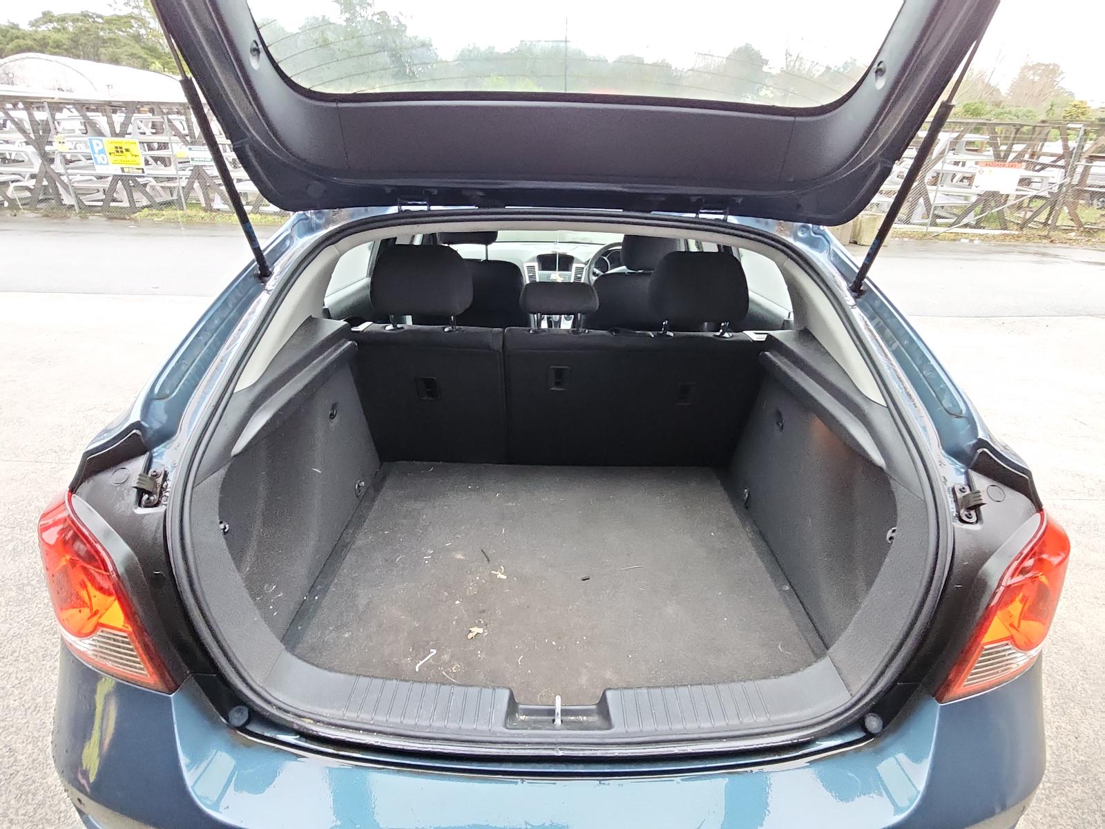 Holden Cruze - 2009-Present