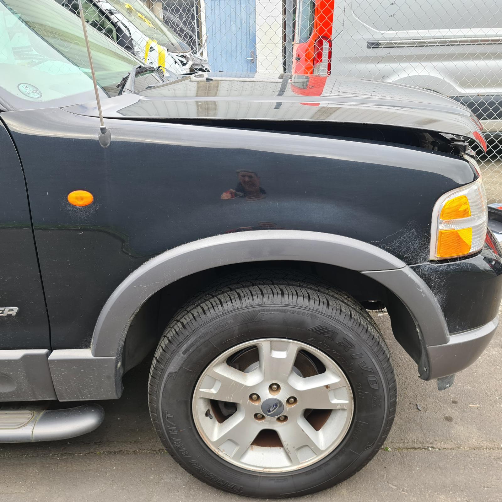 Ford Explorer - UT 2005-2007