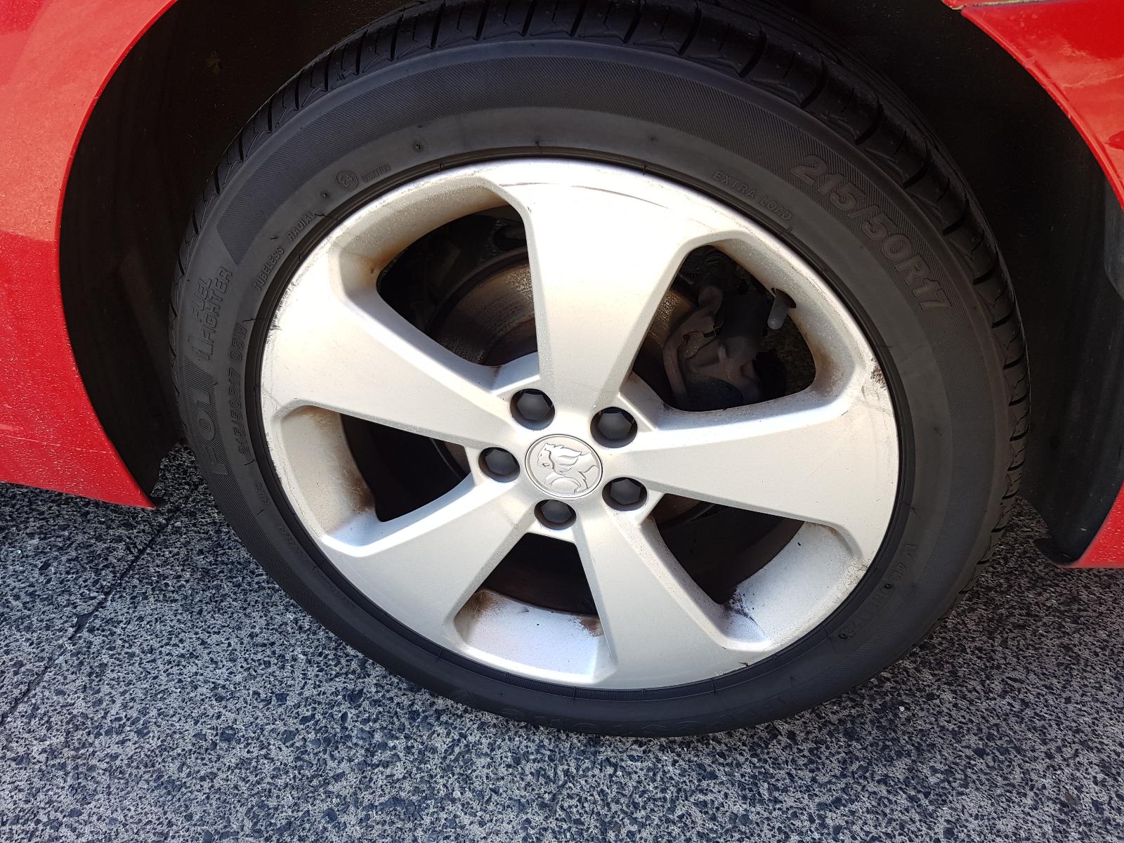 Holden Cruze - 2009-Present