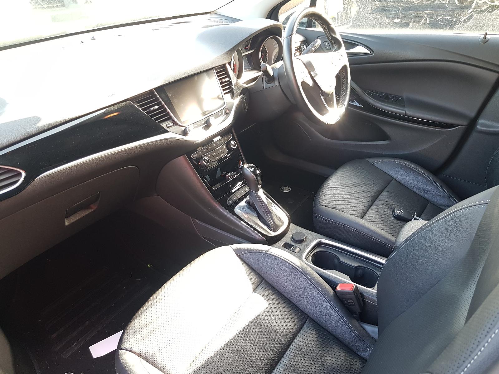 Holden Astra - J 2009-Present