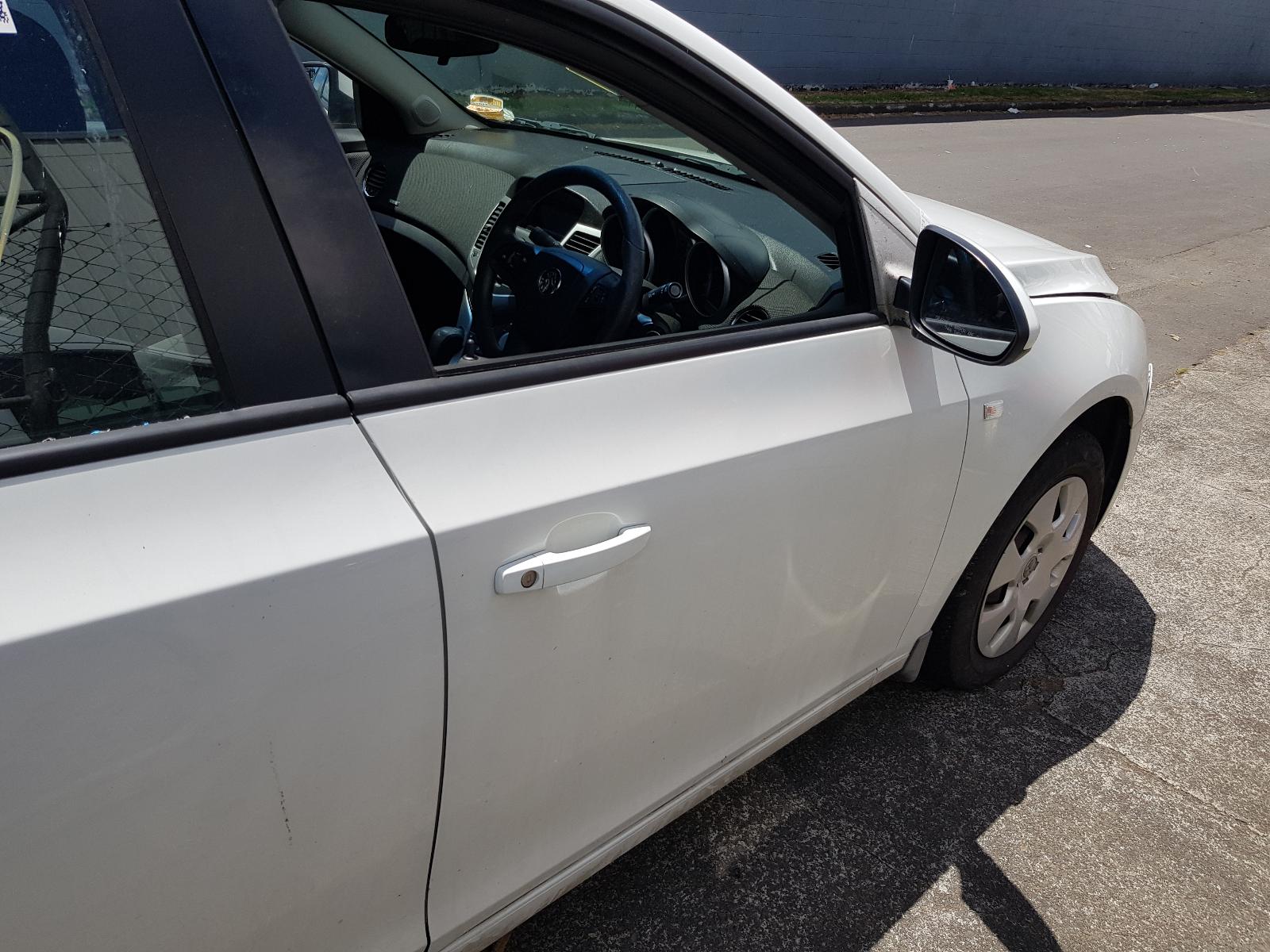 Holden Cruze - 2009-Present