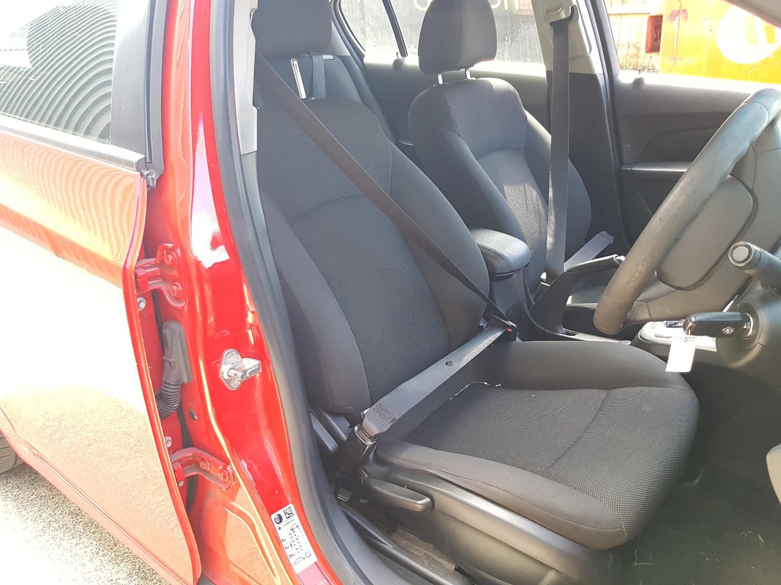 Holden Cruze - 2009-Present