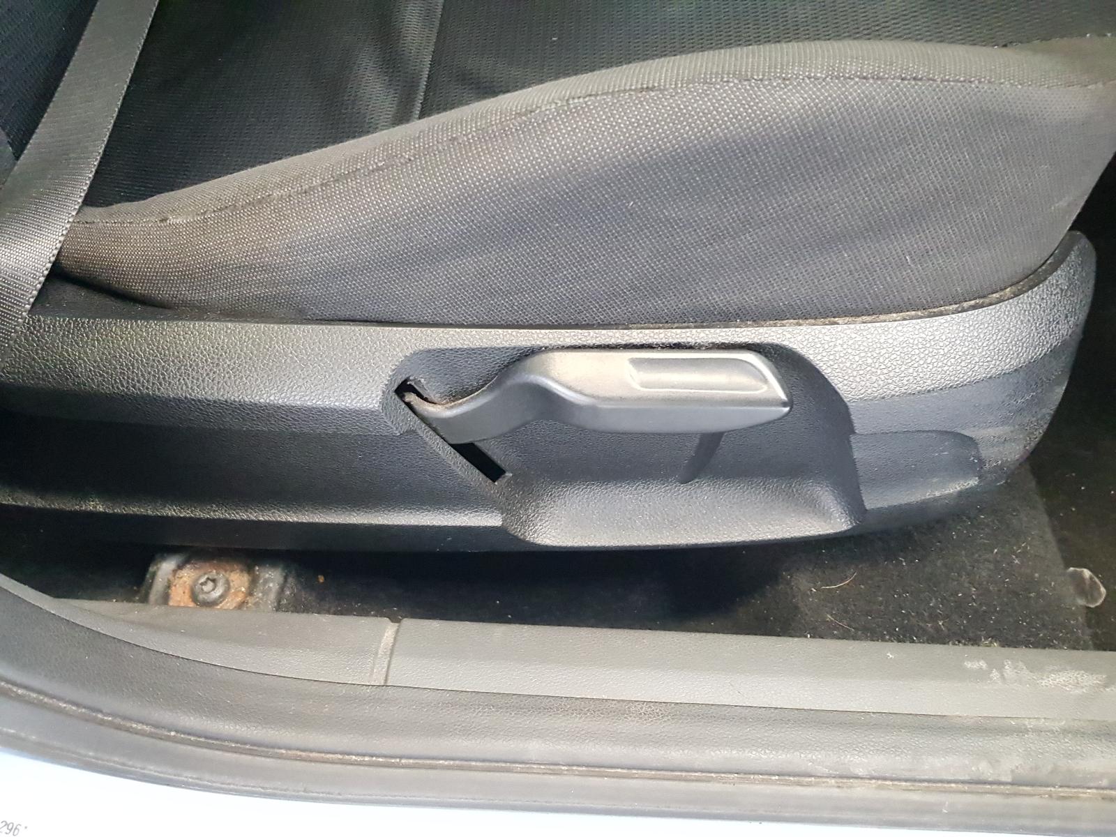 Ford Focus - LS 2005-2007