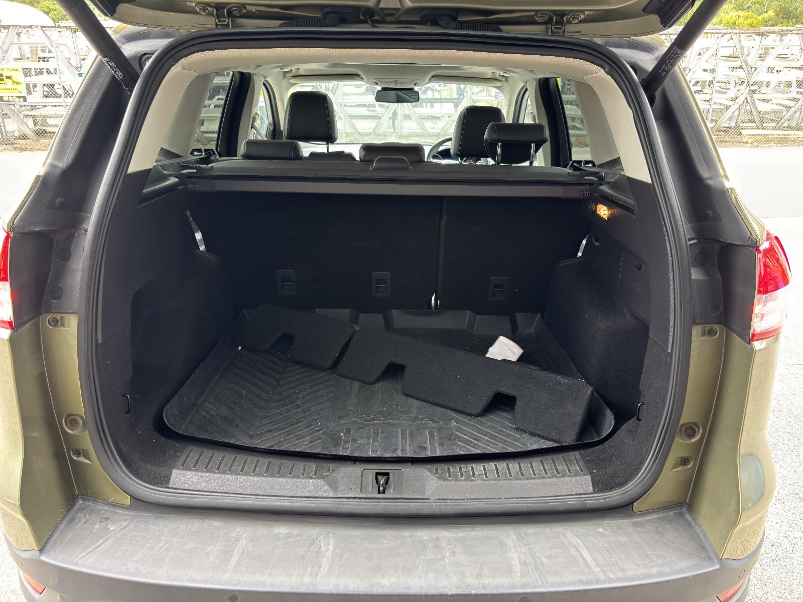 Ford Kuga - TF 2013-Present