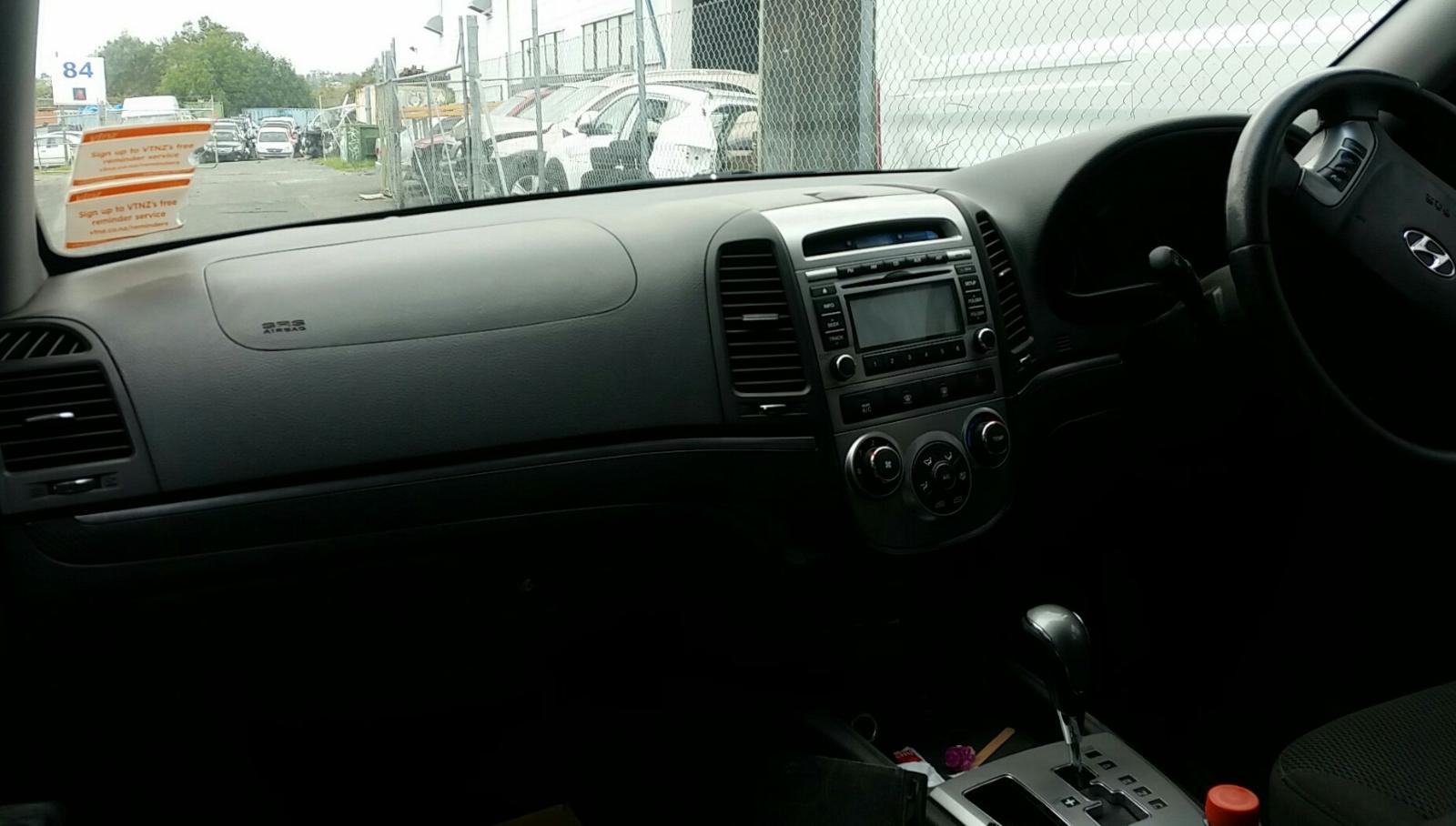 Hyundai Santa Fe - 2006-2012