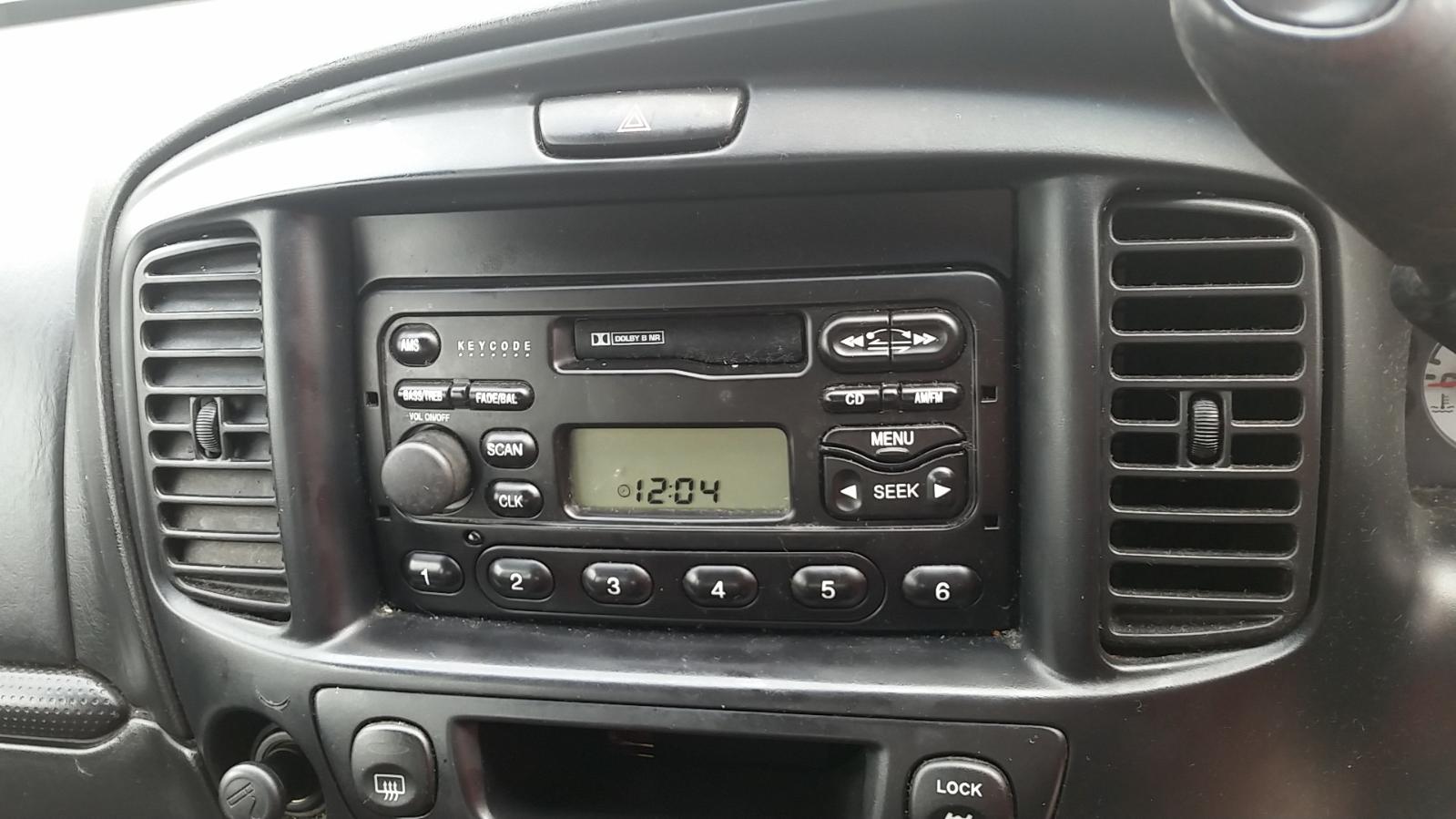 Ford Escape - EP 2001-2003