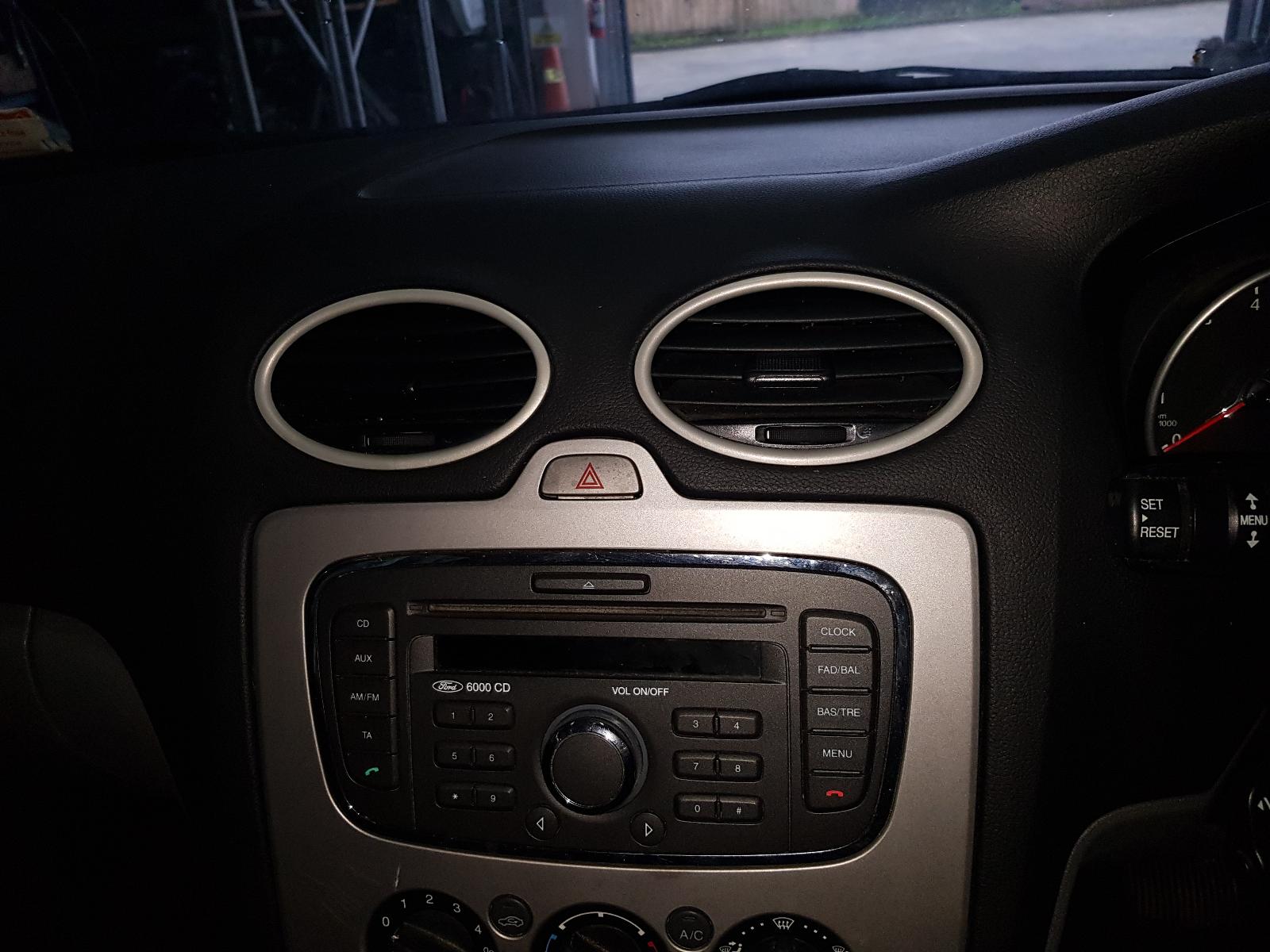 Ford Focus - LT-LV 2008-2011