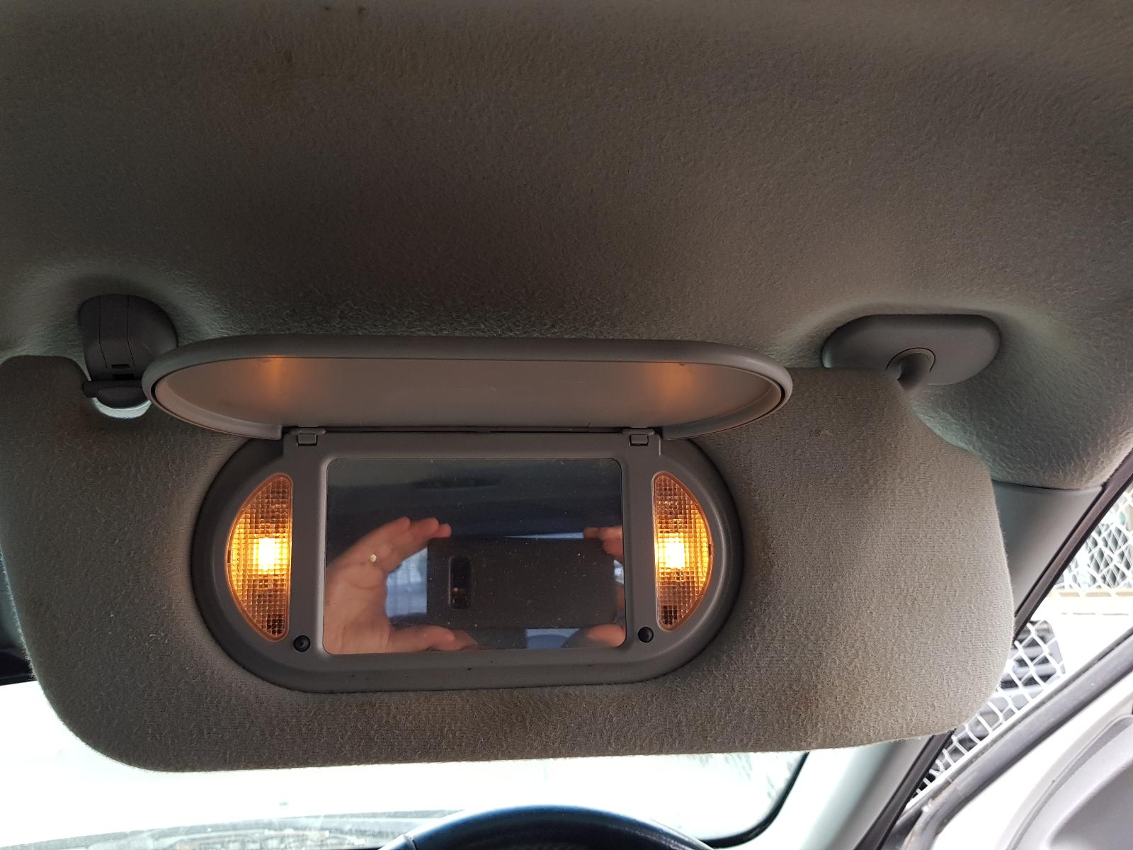 Ford Explorer - UT 2001-2005