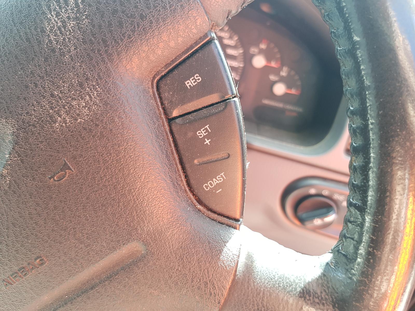 Ford Explorer - UT 2001-2005