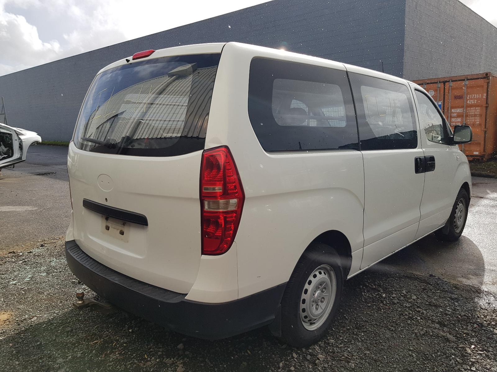 Hyundai H1 Van - 2008-2016