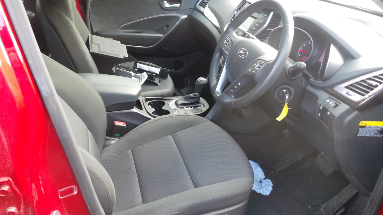 Hyundai Santa Fe - 2013-Present