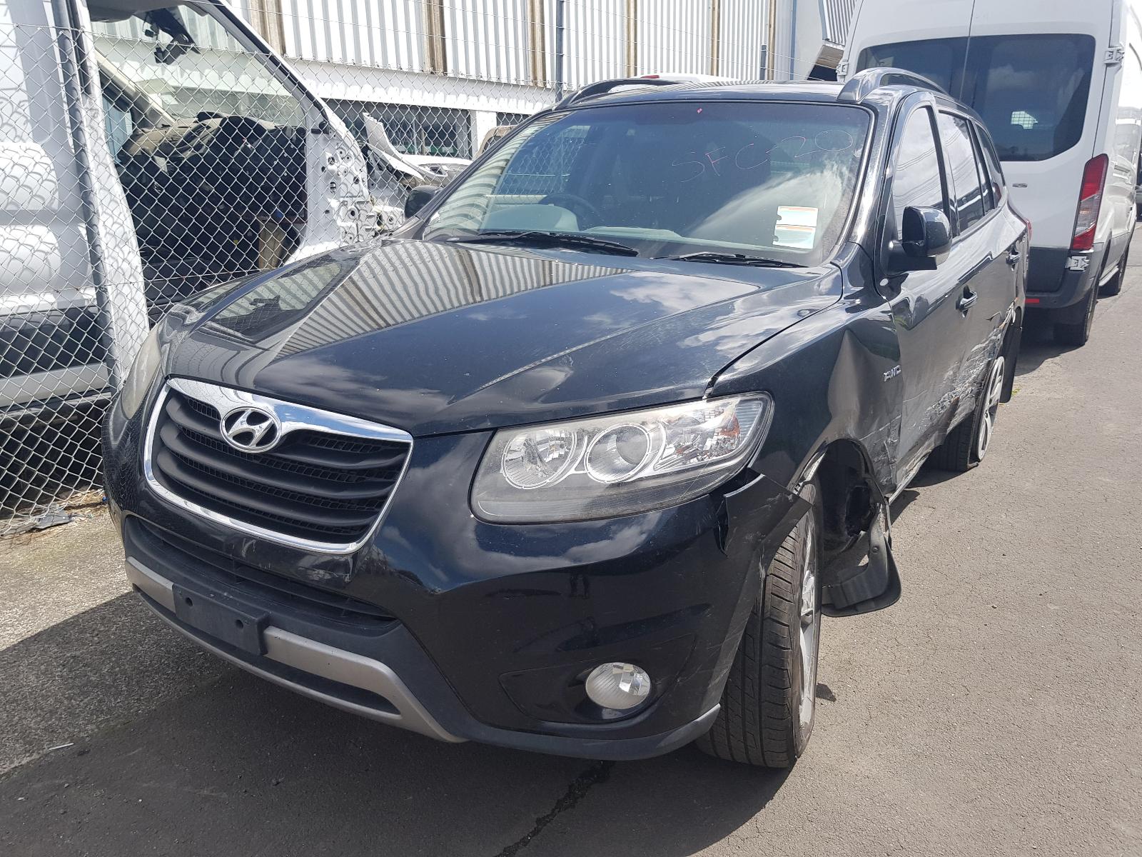 Hyundai Santa Fe - 2006-2012