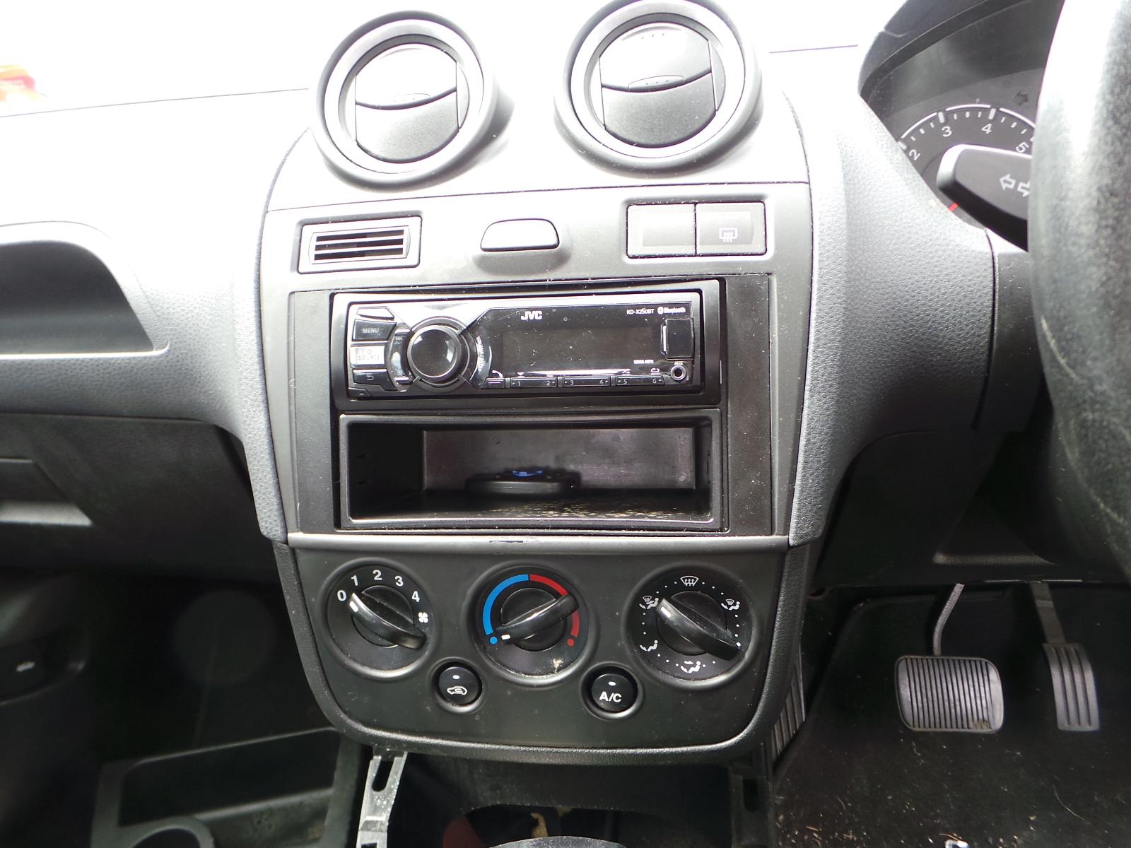 Ford Fiesta - MK V F/lift 2005-2008