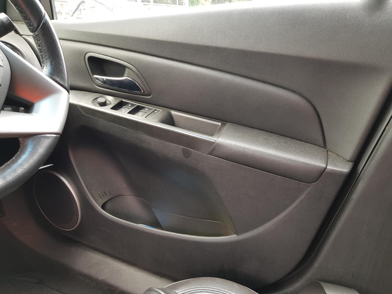 Holden Cruze - 2009-Present