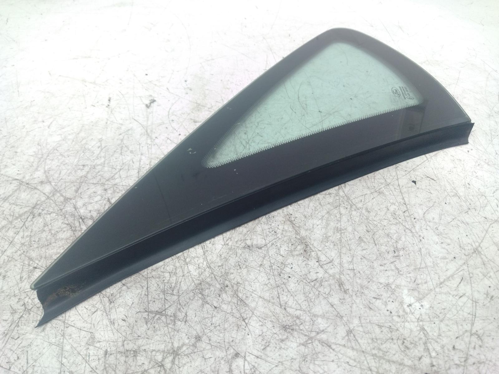 Left_Rear_Side_Glass