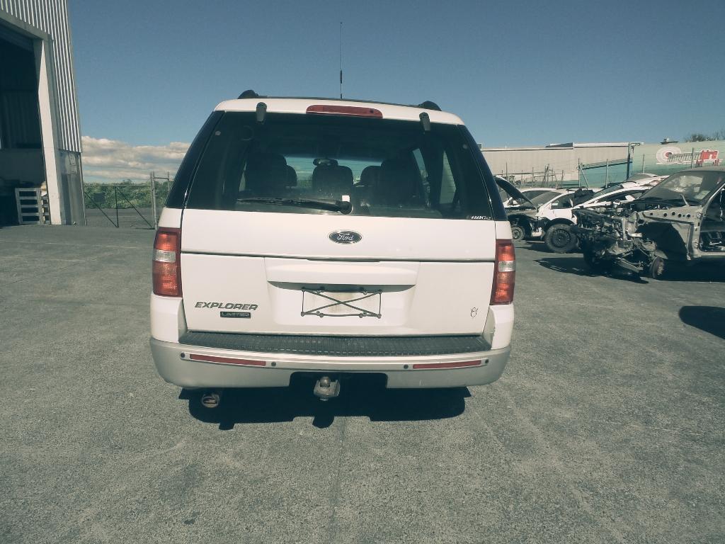 Ford Explorer - UT 2001-2005