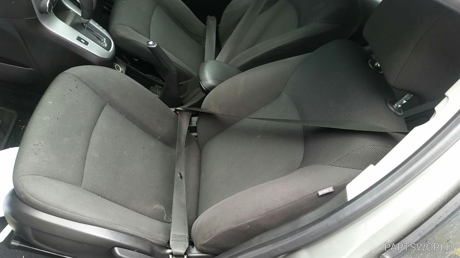 Holden Cruze - 2009-Present