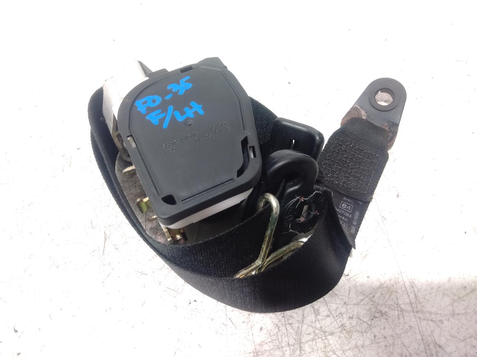 Seat_Belt_Stalk