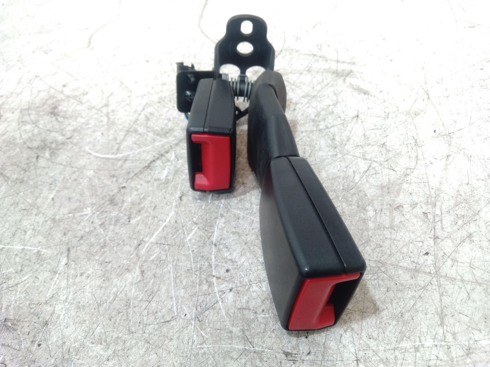 Seat Belt Stalk