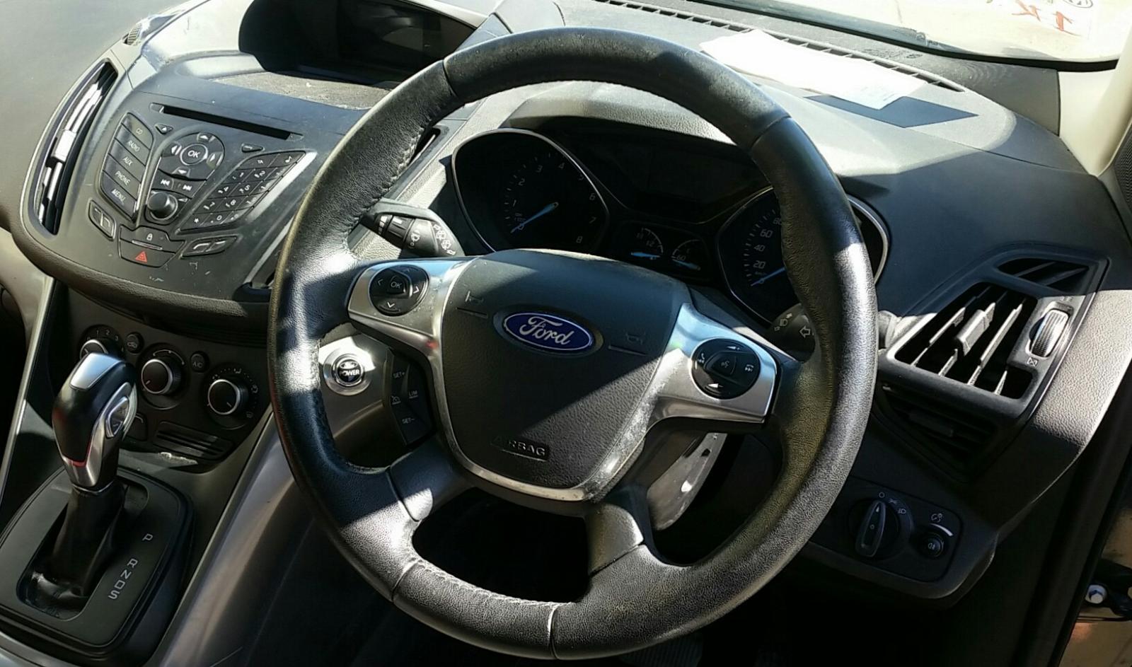 Ford Kuga - TE 2012-2013