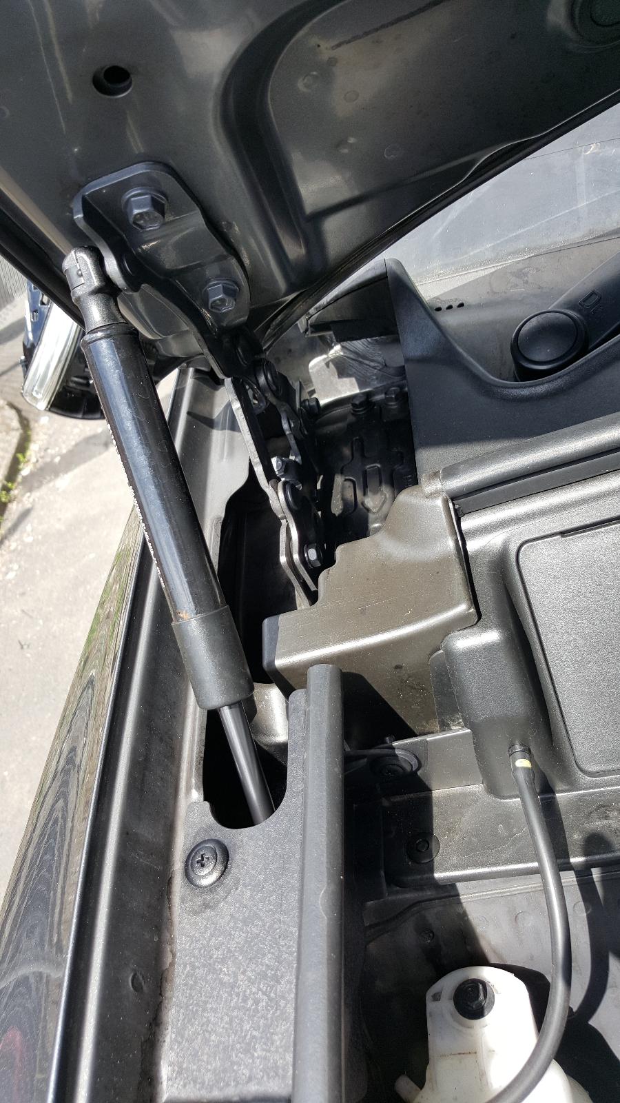 Hyundai Santa Fe - 2013-Present