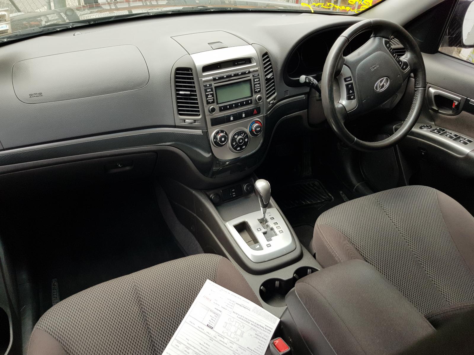 Hyundai Santa Fe - 2006-2012