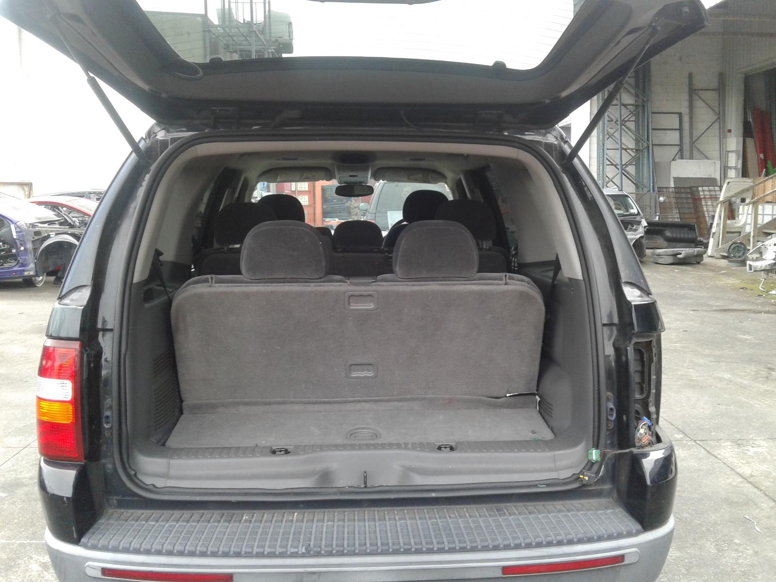 Ford Explorer - UT 2001-2005