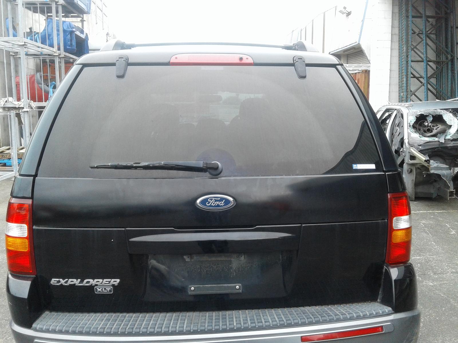 Ford Explorer - UT 2001-2005