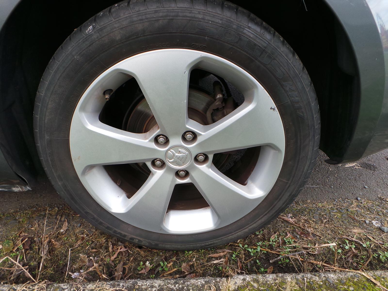 Holden Cruze - 2009-Present