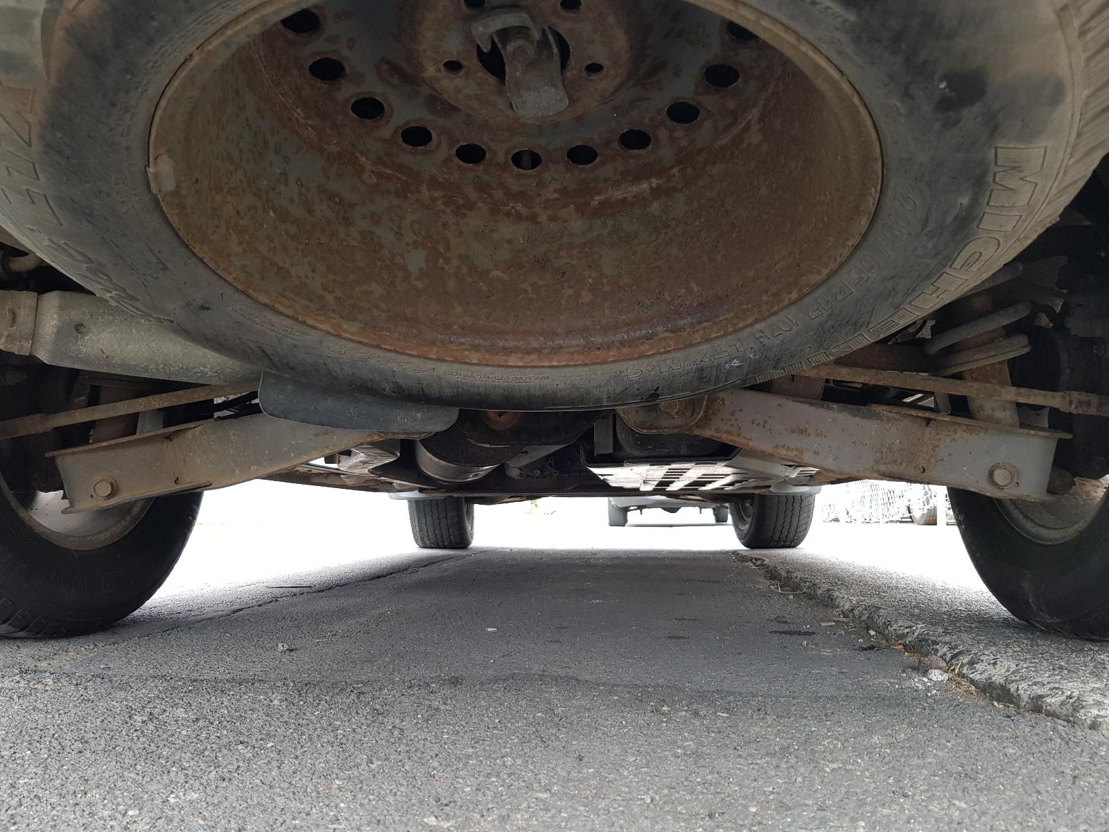 Ford Explorer - UT 2001-2005