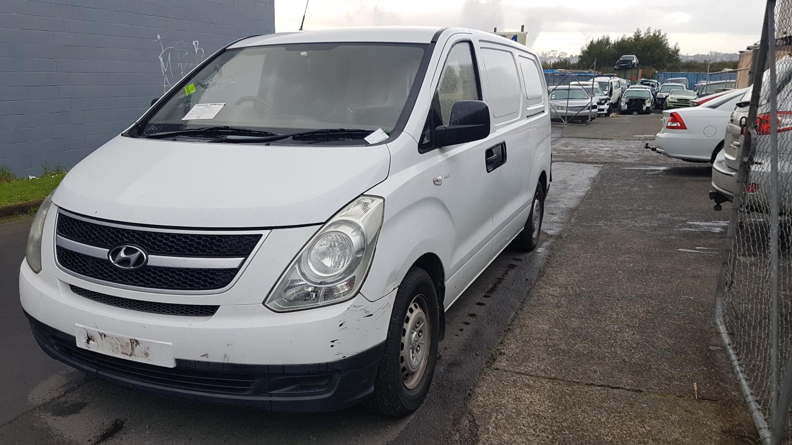 Hyundai H1 Van - 2008-2016