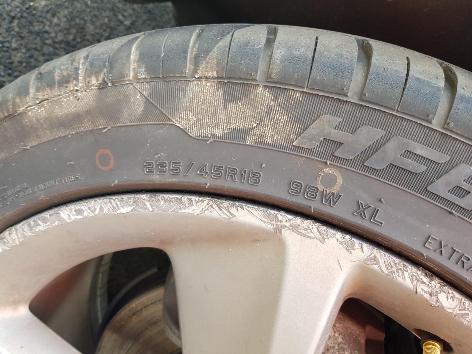 Holden Cruze - 2009-Present