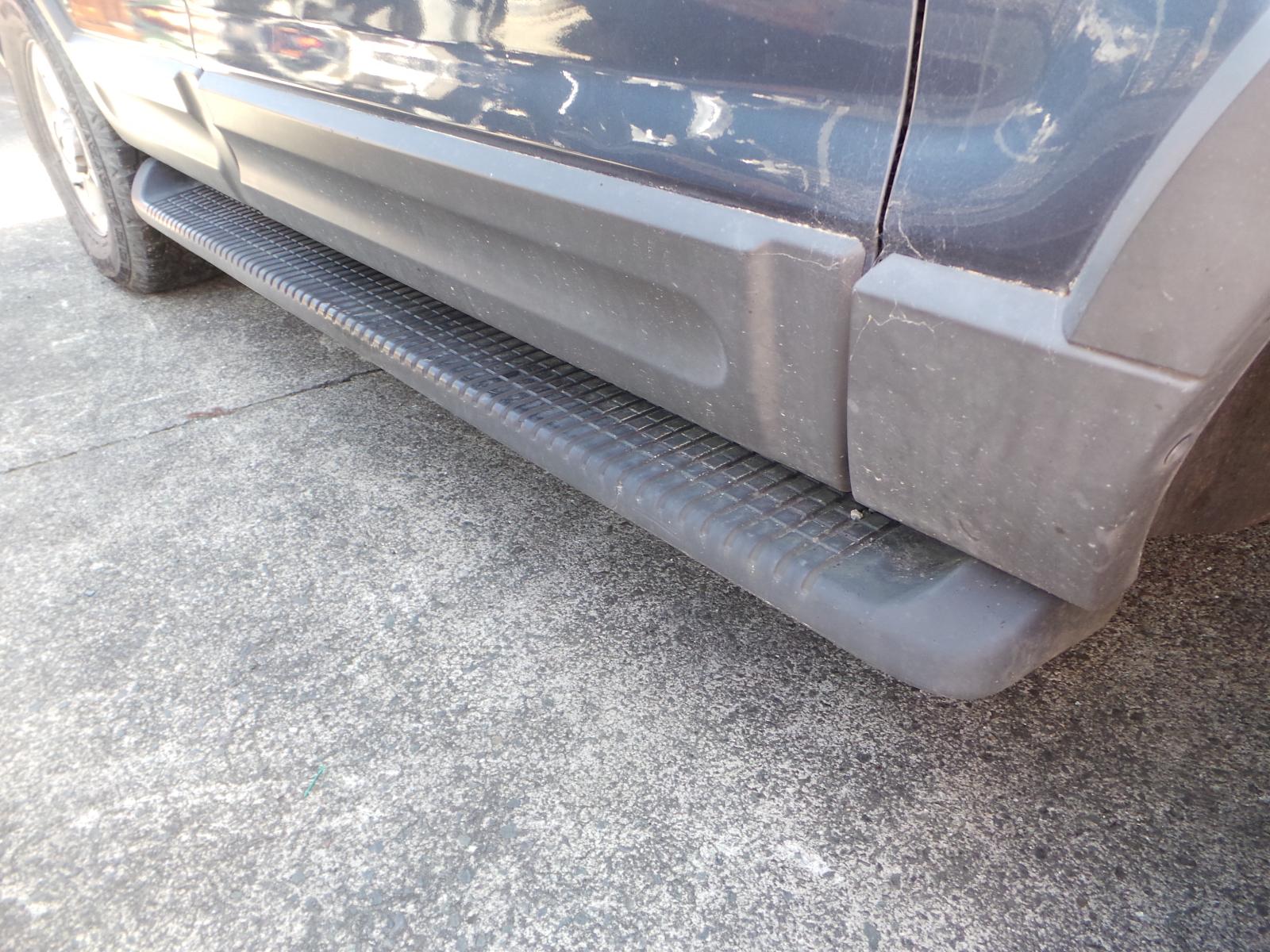 Ford Explorer - UT 2001-2005