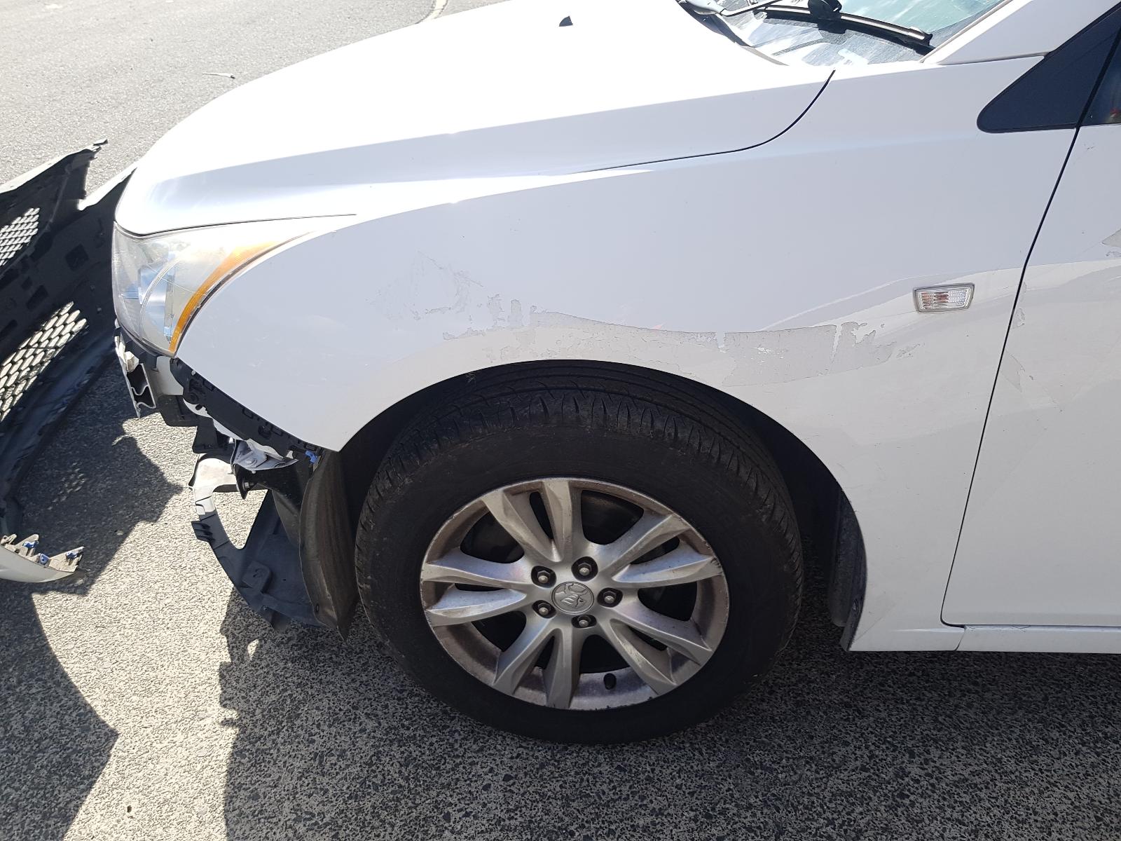 Holden Cruze - 2009-Present