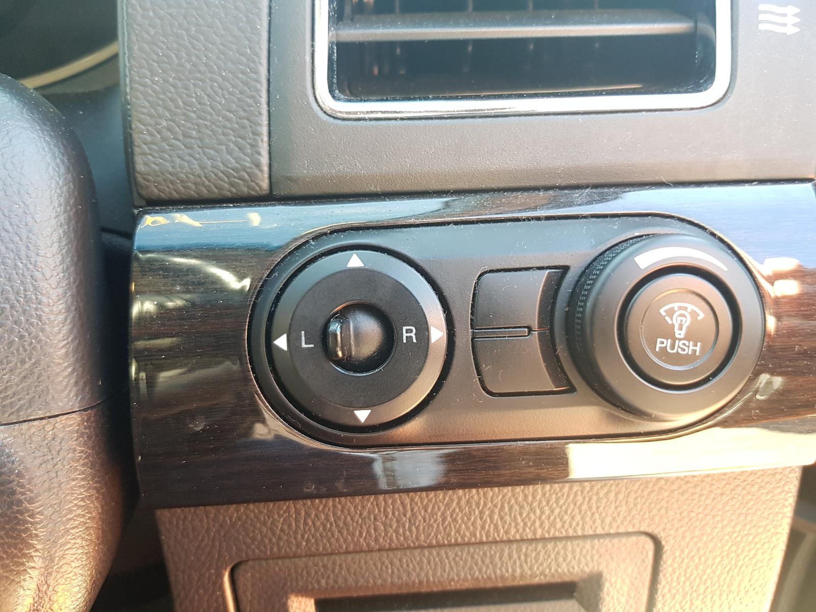 Holden Captiva - Captiva 7 2011-Present