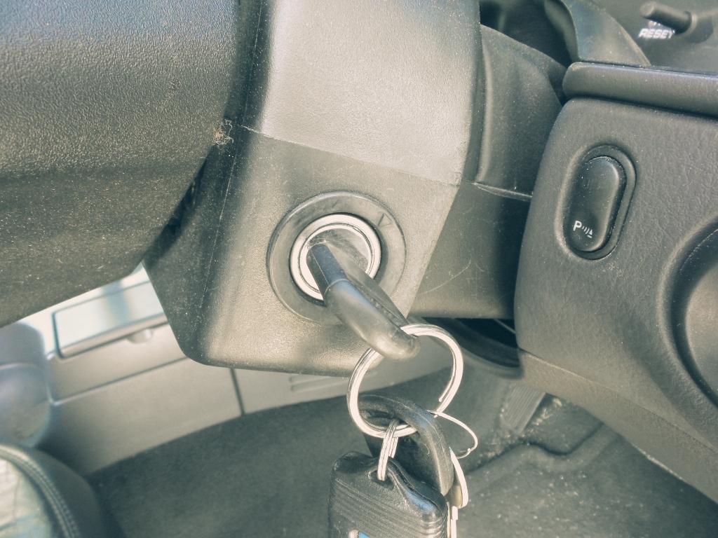 Ford Explorer - UT 2001-2005