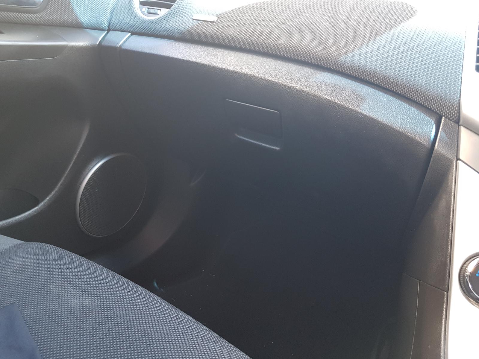 Holden Cruze - 2009-Present