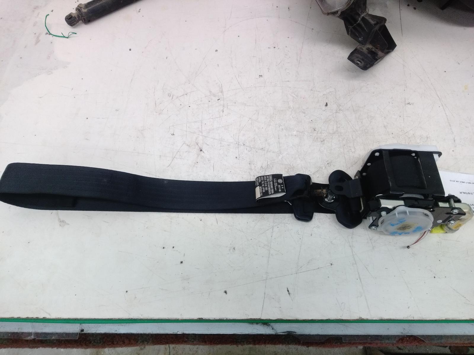 Seat_Belt_Stalk