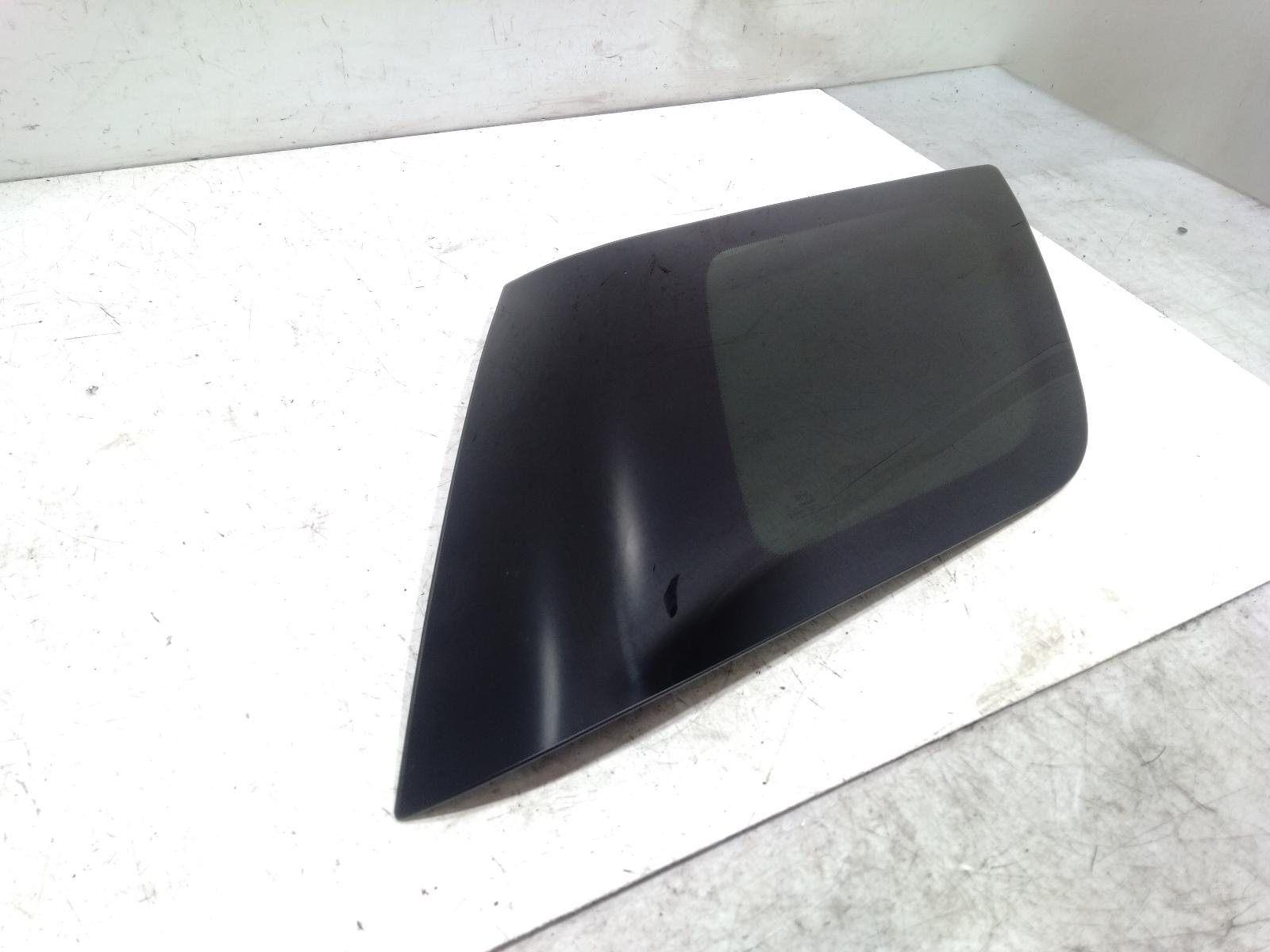 Right_Rear_Side_Glass