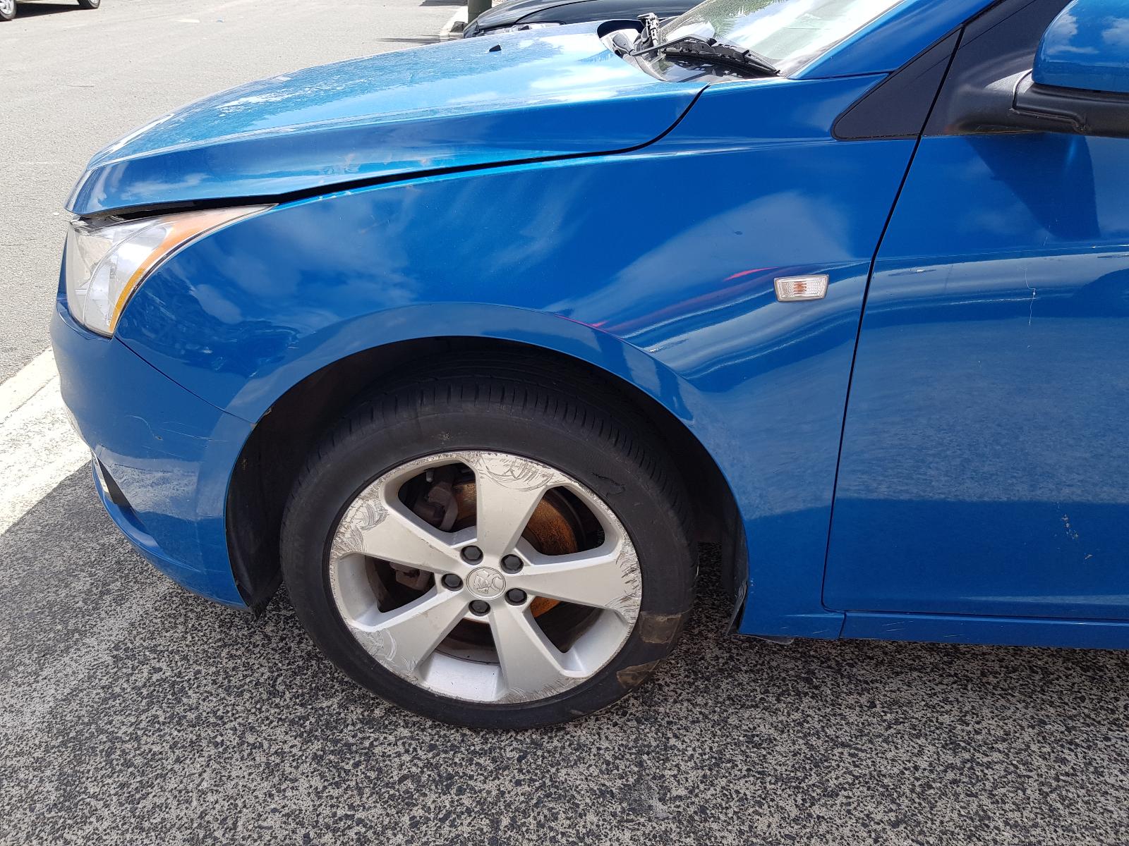 Holden Cruze - 2009-Present