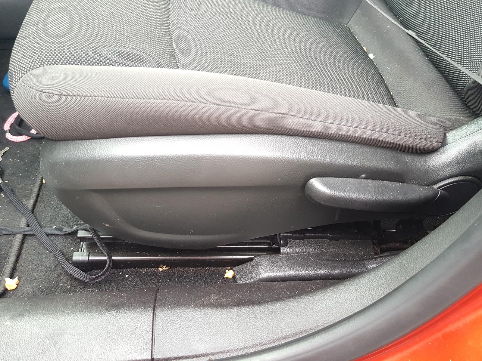 Holden Cruze - 2009-Present