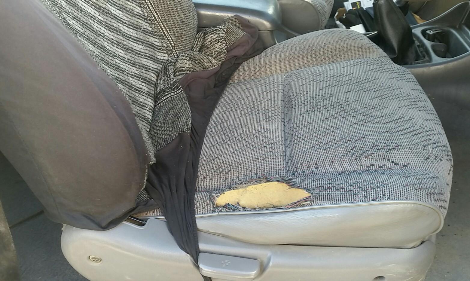 Ford Courier - 03-05