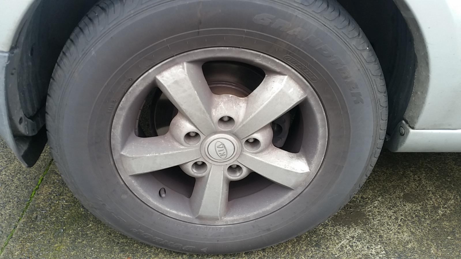 KIA Sorento - 1st Gen 2002-2009