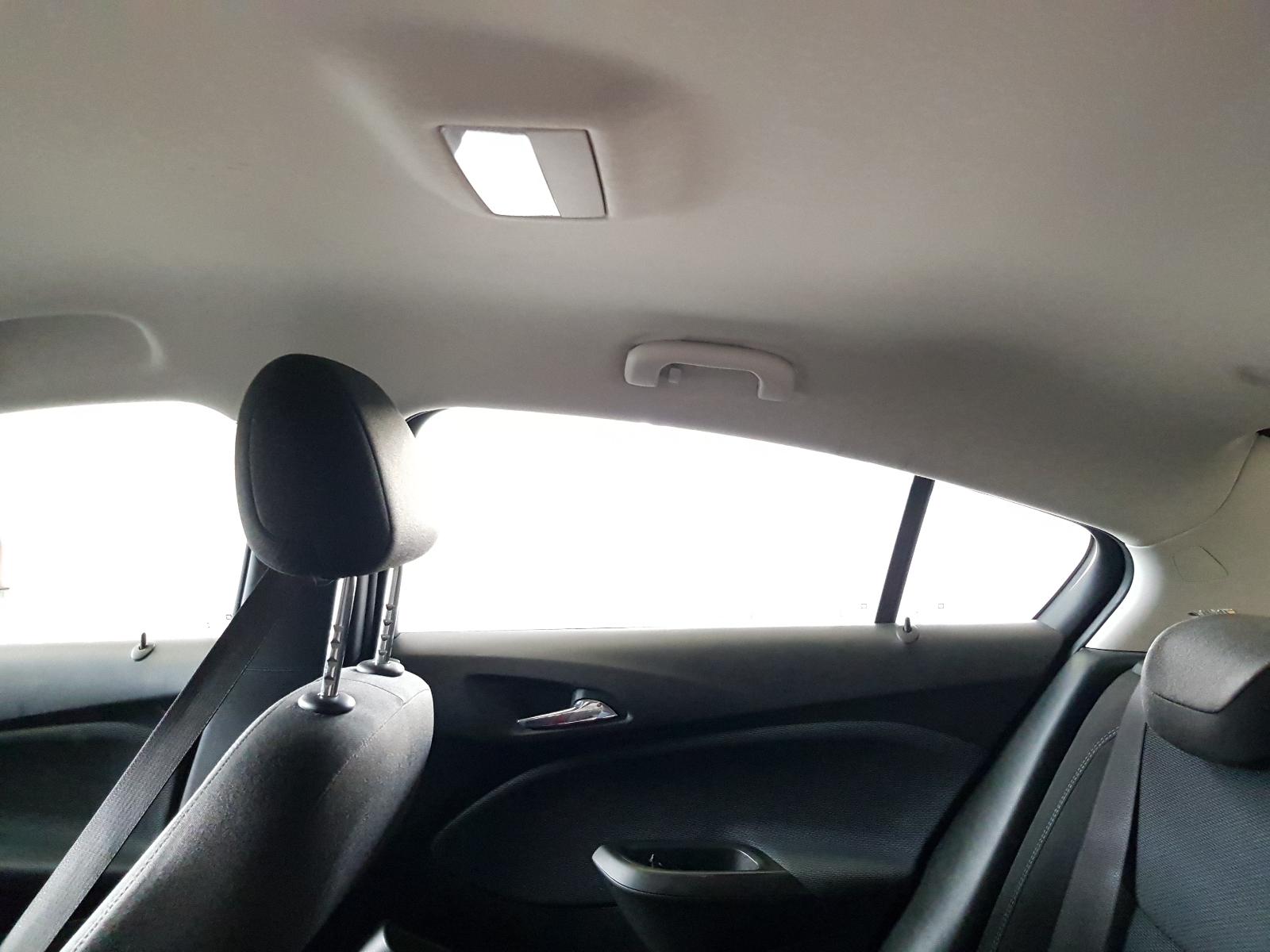 Holden Astra - J 2009-Present