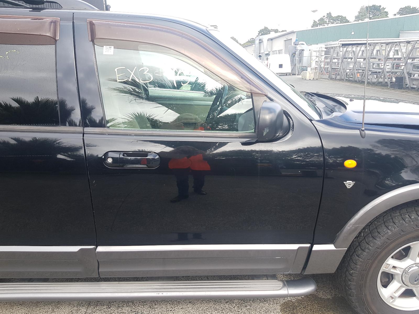 Ford Explorer - UT 2001-2005