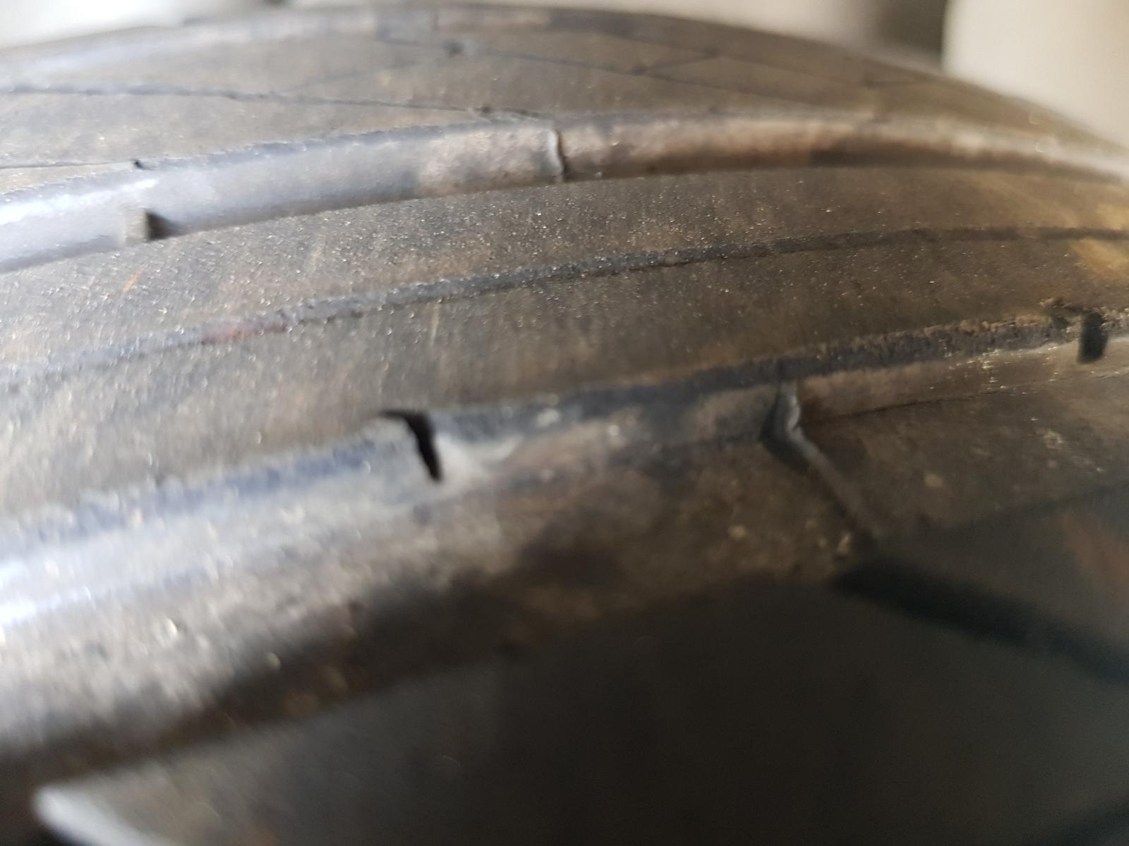 Holden Cruze - 2009-Present