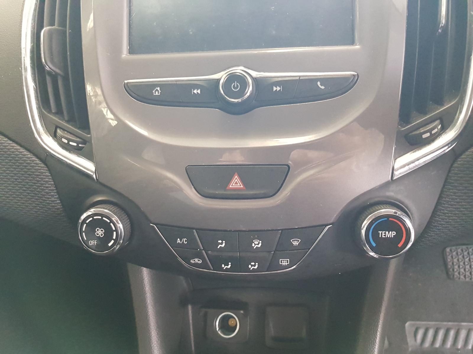 Holden Astra - J 2009-Present